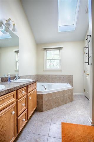 Bathroom before edesign
