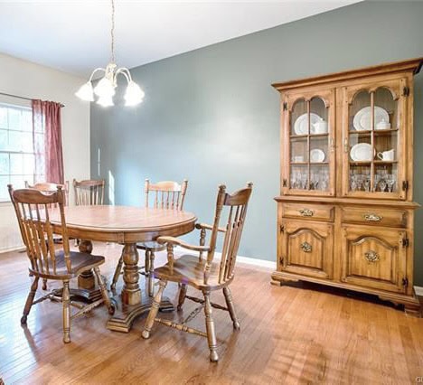 Dining room before edesign