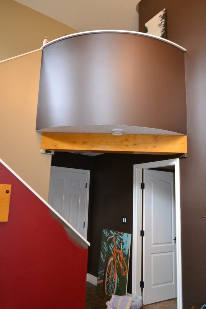 2 storey entryway, foyer and stairwell, curved wall before remodel (1)