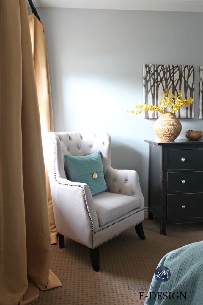 South facing bedroom, Sherwin Williams Silver STrand paint colour review, gold accents, beige carpet. Kylie M INteriors E-design, virtual online paint consulting