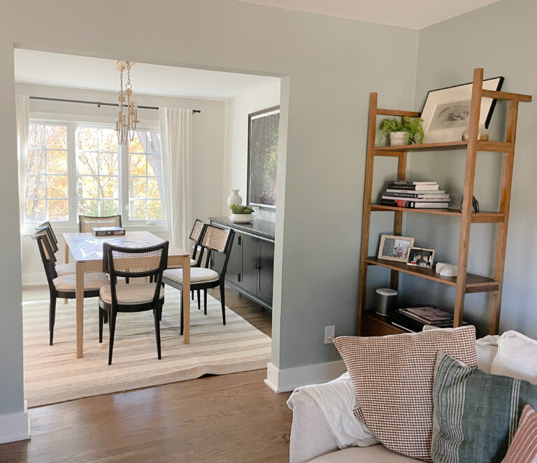 Benjamin Moore Silver Satin warm gr