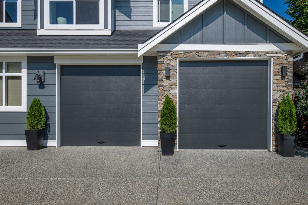 how does exposure affect exterior paint colours. Kylie M Interiors Edesign, online paint color consulting blog and advice
