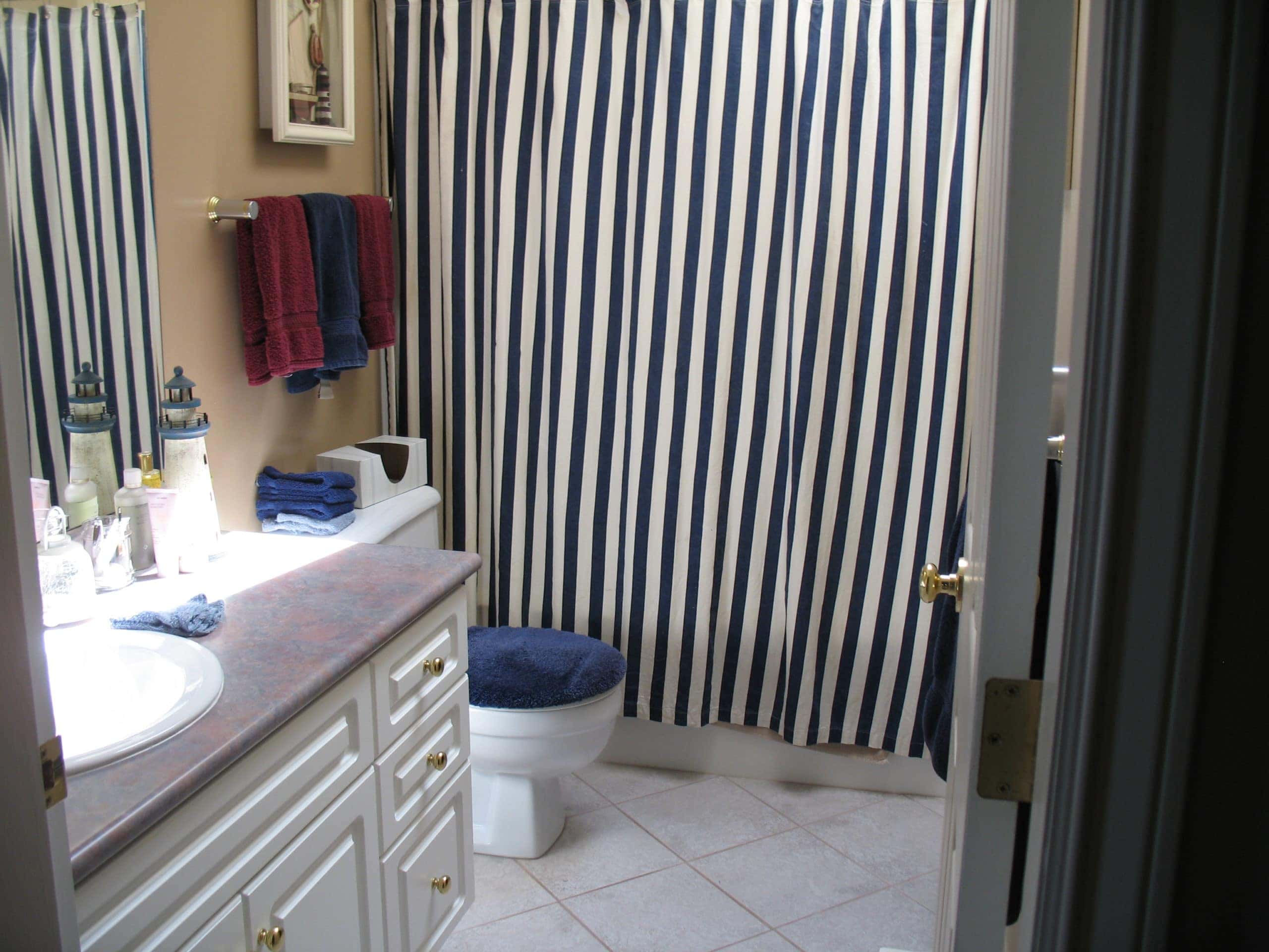 Ideas to update a 1990's bathroom or home, Kylie M INteriors before photo