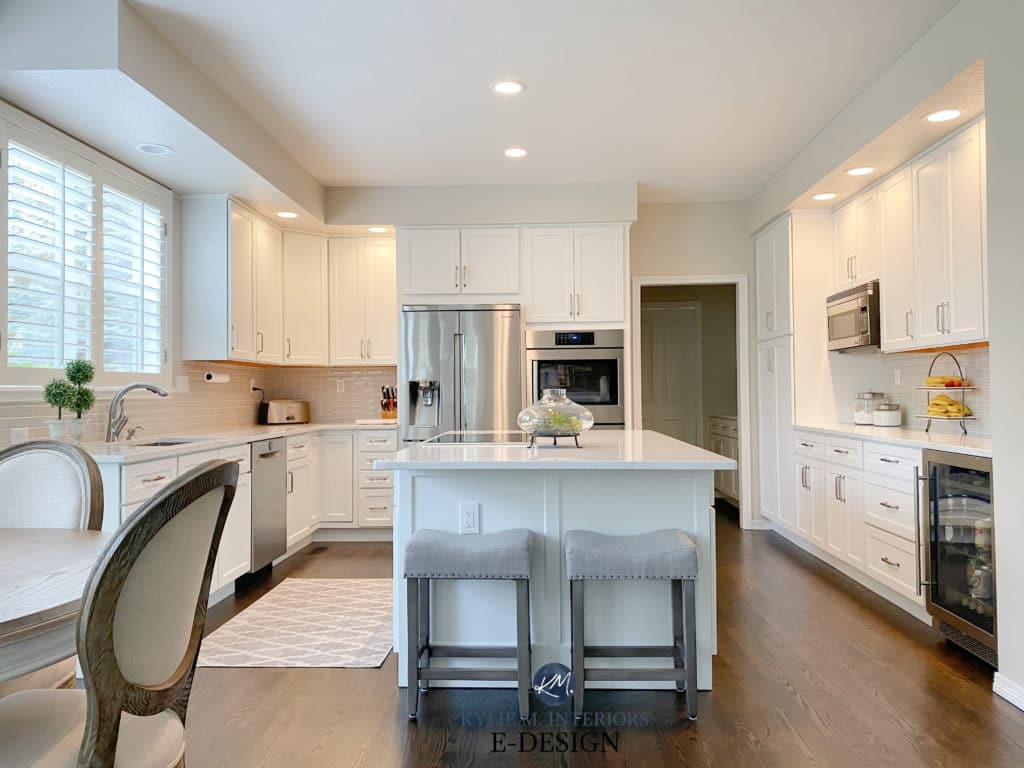 How light bulbs affect paint colours. Benjamin Moore Edgecomb Gray, White Dove, painted wood cabinets. White quartz, subway tile. Kylie M Interiors Edesign, diy blogger.