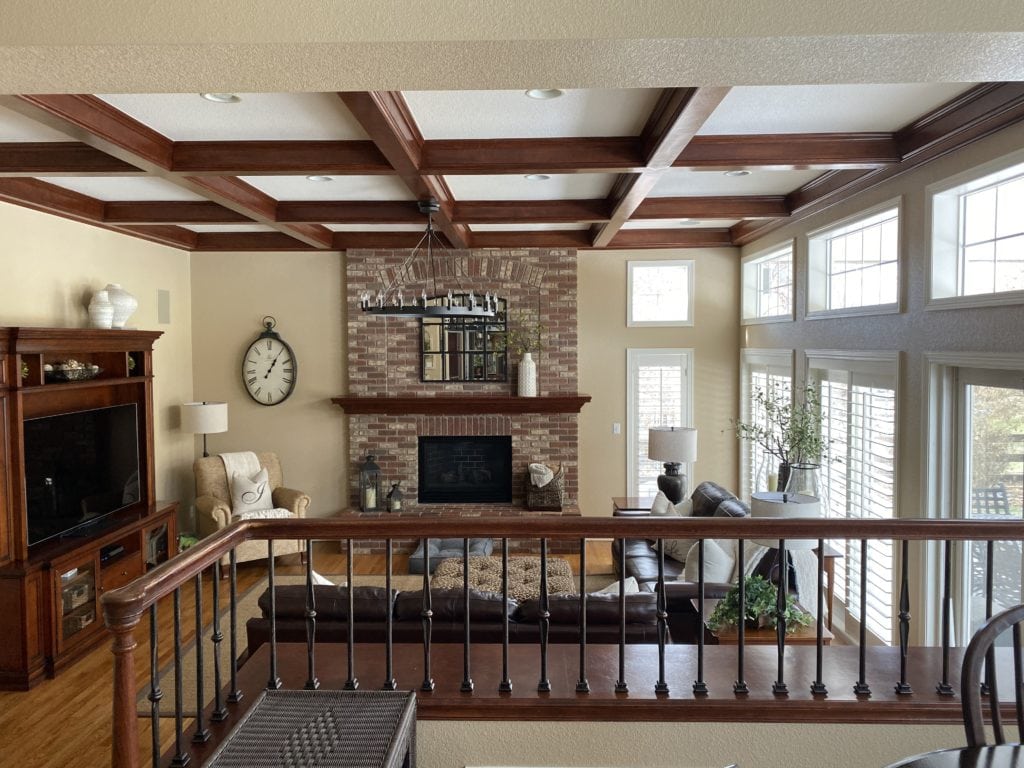 family room before (9)