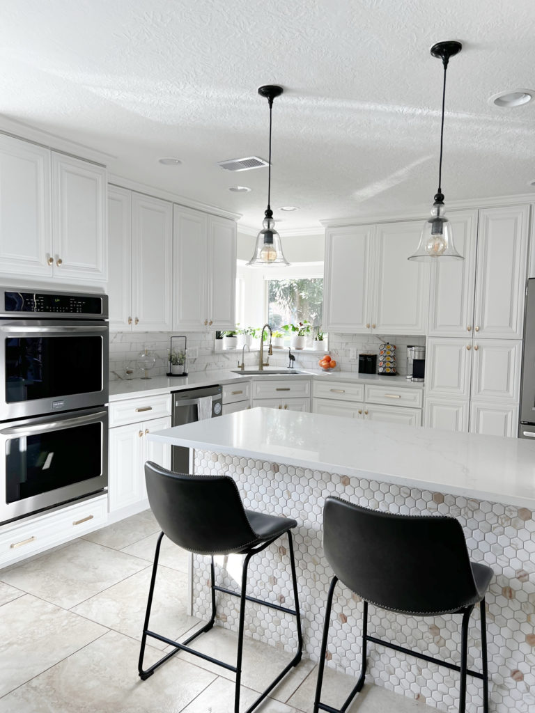 Kitchen, Benjamin Moore Collingwood on walls, kitchen udpate,painted cabinets in Sherwin Williams Pure White, marble look backsplash tile, hexagon beige tile floor, white quartz countertop