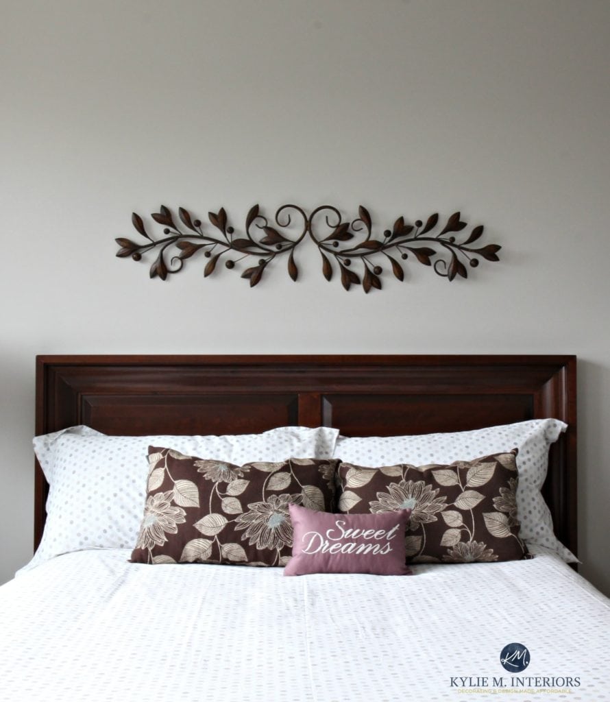 Benjamin-Moore-Abalone-gray-warm-greige-paint-colour-with-purple-undertones.-HOme-staging-tips-and-ideas
