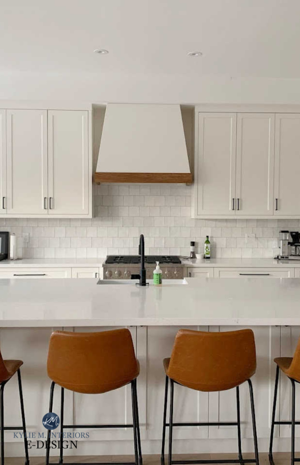 White kitchen, Calacatta Botanica white quartz countertops, marble look. zellige tile backsplash, Benjamin Moore White Dove painted shaker style cabinets and walls. Kylie M Interiors Edesign
