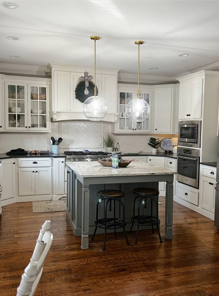 Linen White cream painted kit