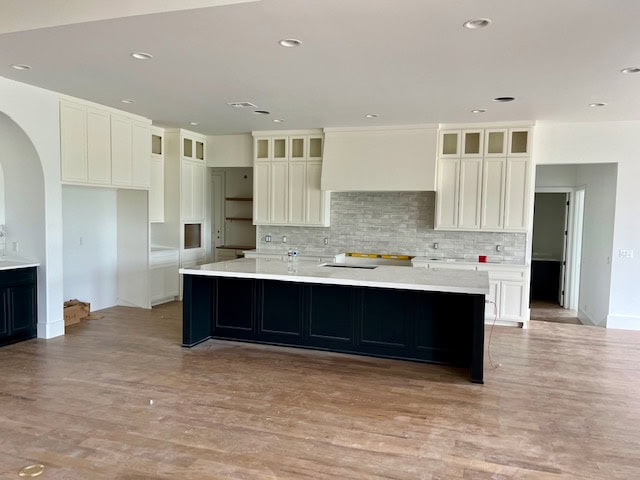 Benjamin Moore Cloud Cover cabinets, Sherwin Williams PUre White walls - bad combination in kitchen