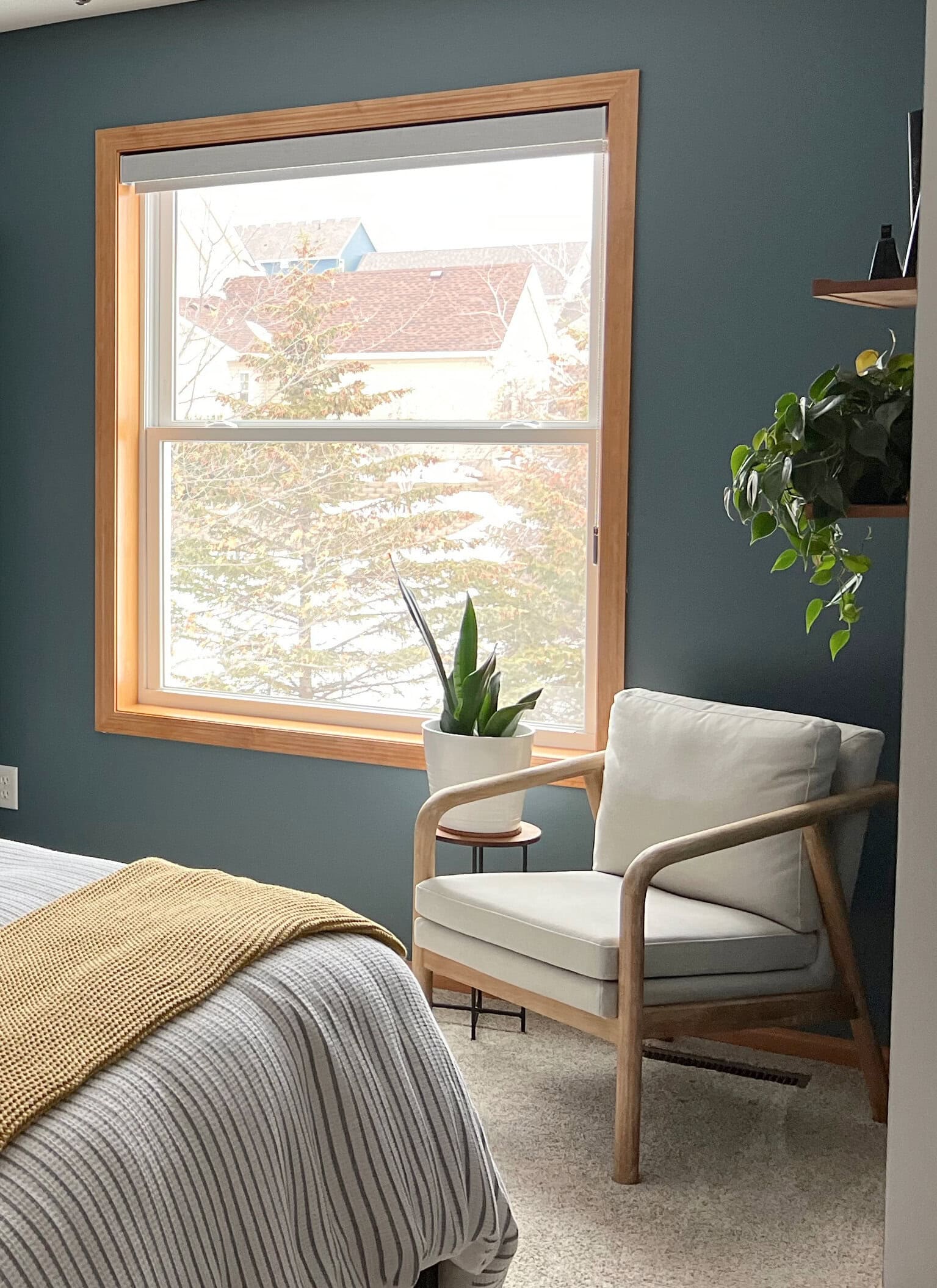 Benjamin Moore Charlotte Slate, Providence Blue in guest bedroom, wood trim, beige carpet. Kylie M ONline paint color consulting best blue, green paint colors