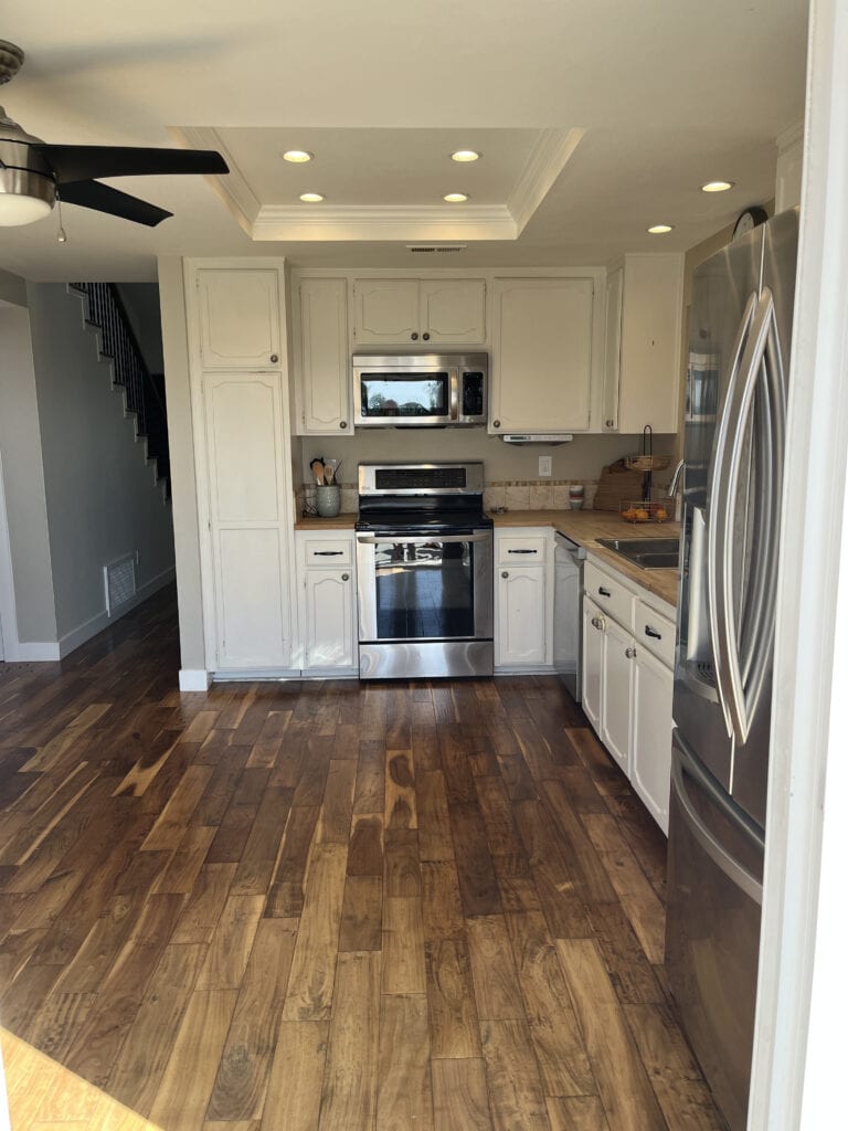 kitchen before (1)