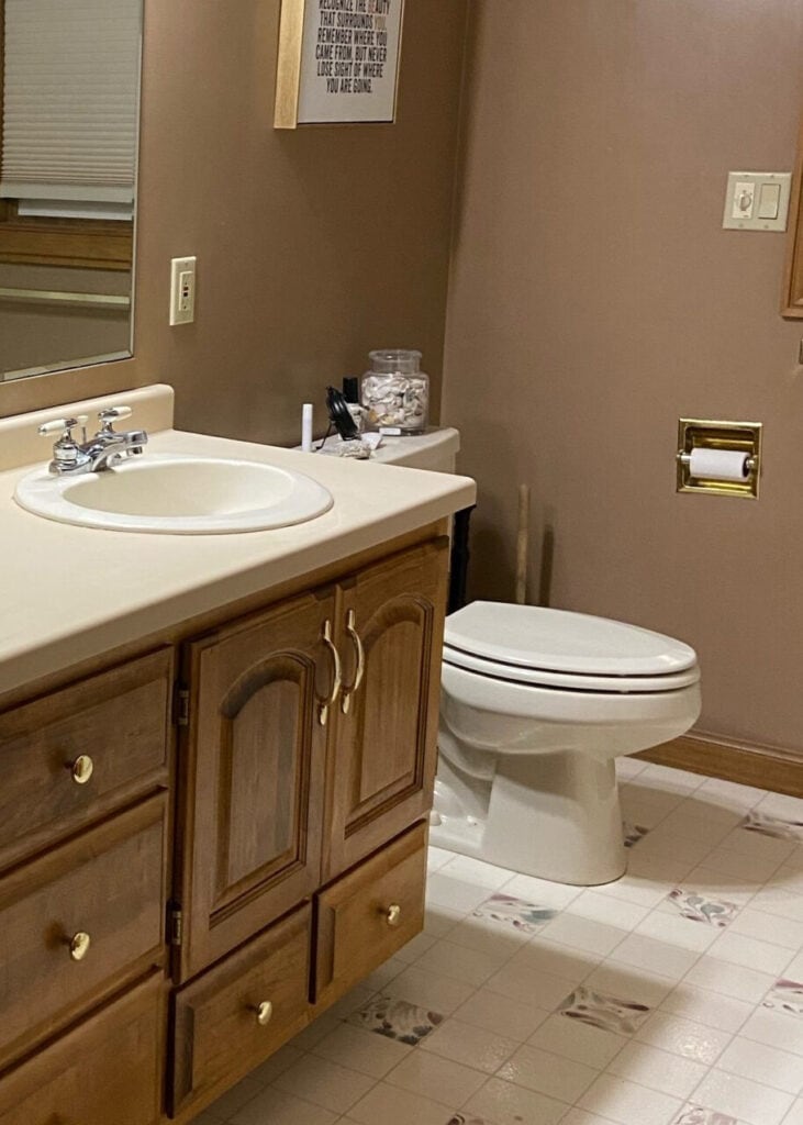 almond or bone bathroom fixtures, vinyl floor, maple dark wood vanity, brass gold hardware, 1990 (1)