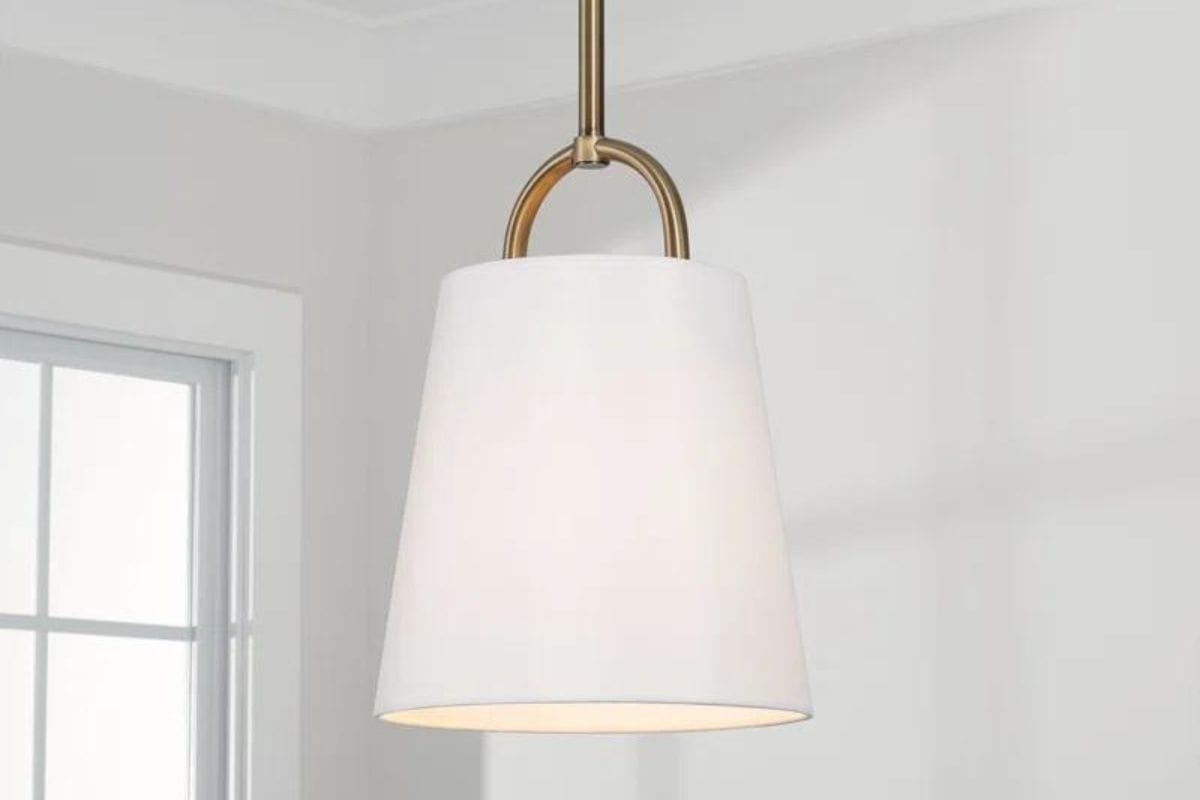 Elo pendant light 