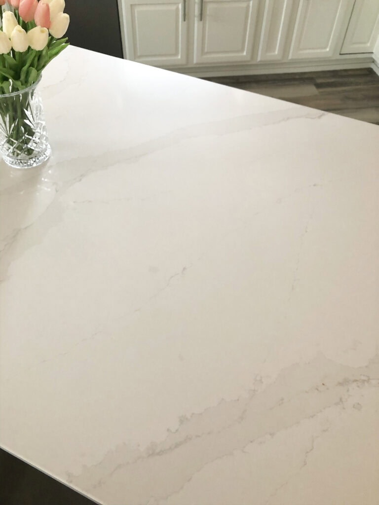 Calacatta Gold white quartz popular countertop for kitchen