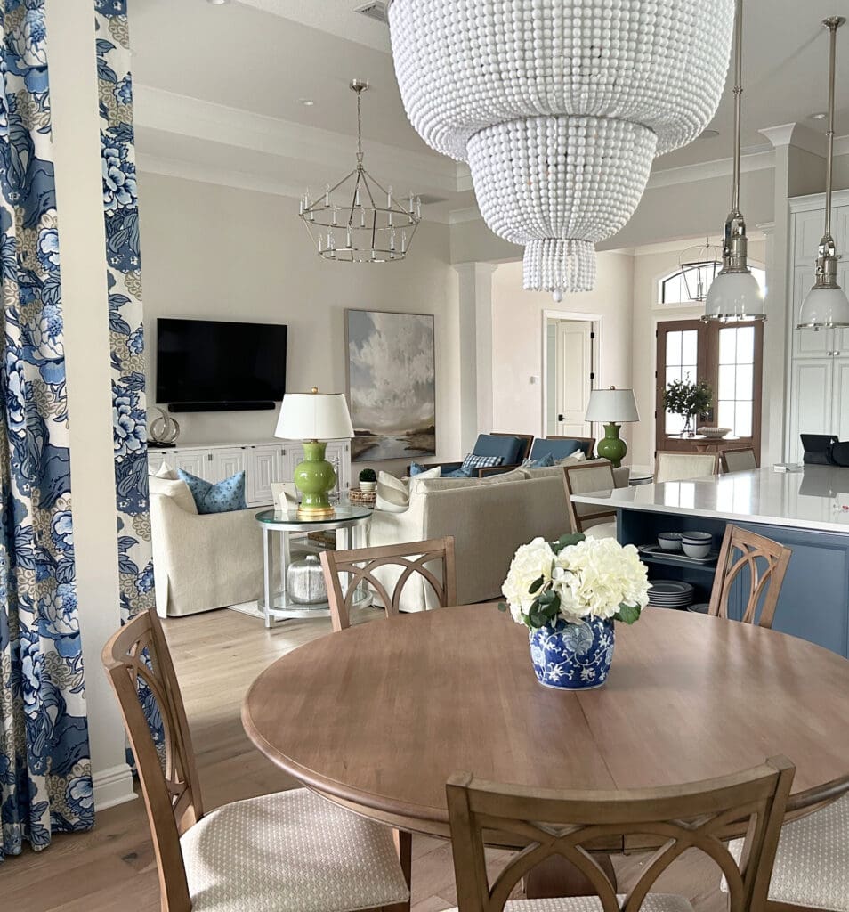 Traditional transitional style open co