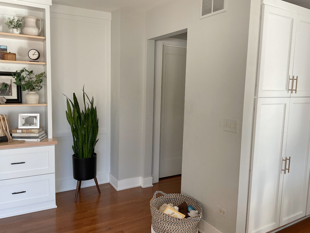 Sherwin Williams Extra White built-in, grid wall, trims, red oak floor, Agreeable Gray walls, home decor