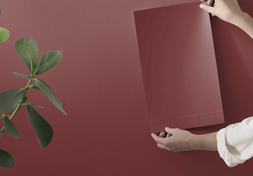 Benjamin Moore Dinner party, dark red paint color