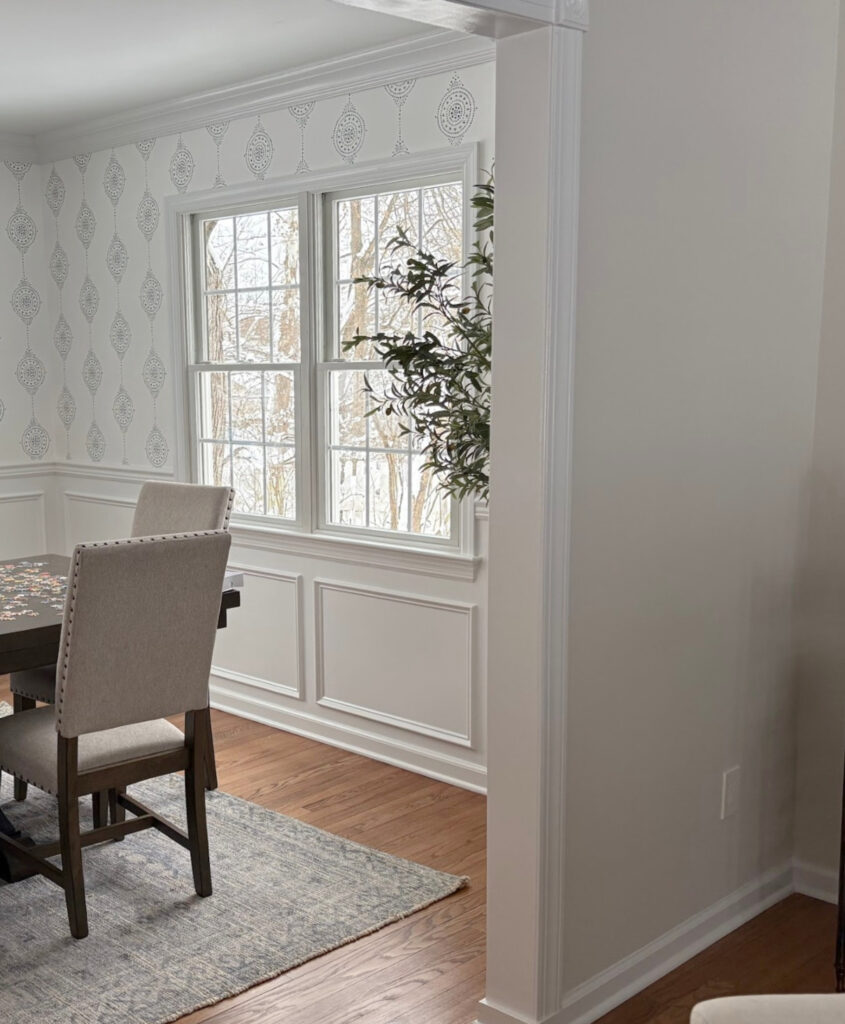 Benjamin Moore Decorators White w