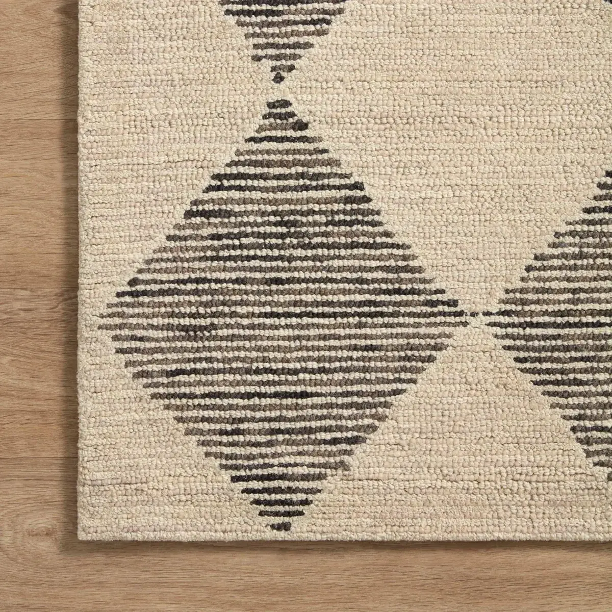 Loloi Francis Beige Charcoal Area Rug